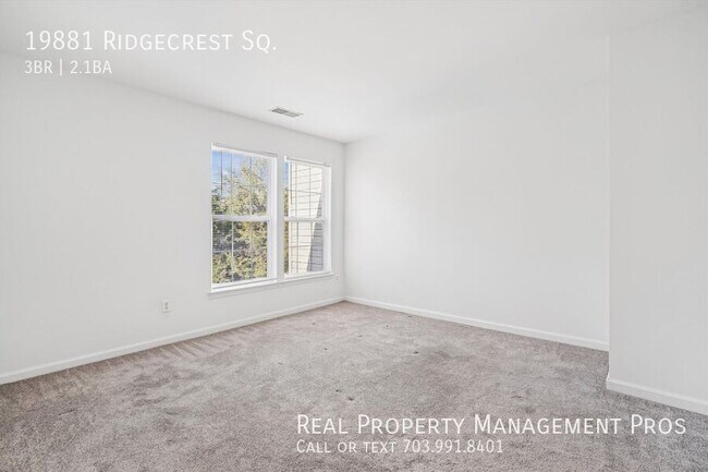 Building Photo - 19881 Ridgecrest Square