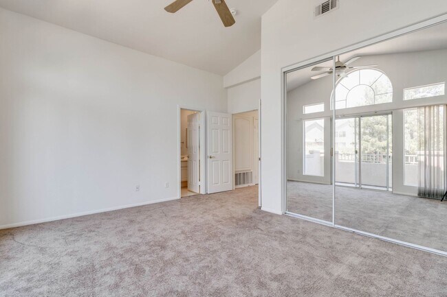 Building Photo - 32579 Valentino Way