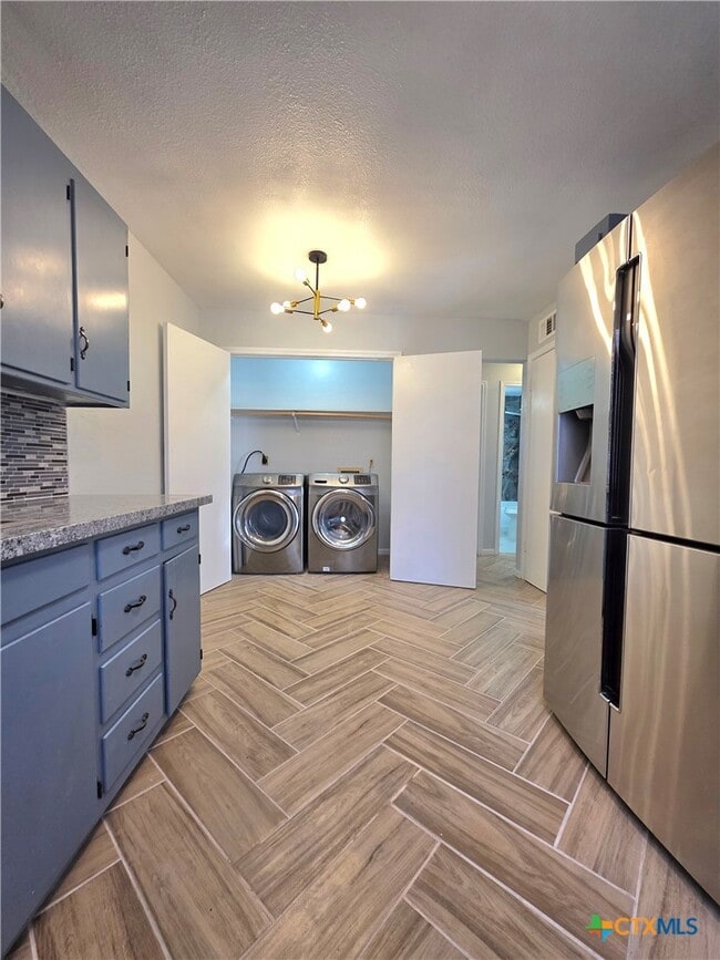 Building Photo - 303 Erby Ave