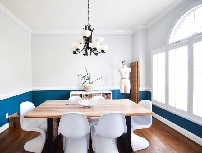 Building Photo - Coming Soon: 3 Bedroom 3 Bathroom with Pool