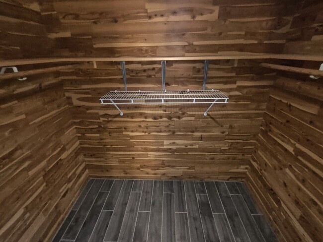 Building Photo - Coming Soon!!  Avaliable May 1, 2025 Spaci...