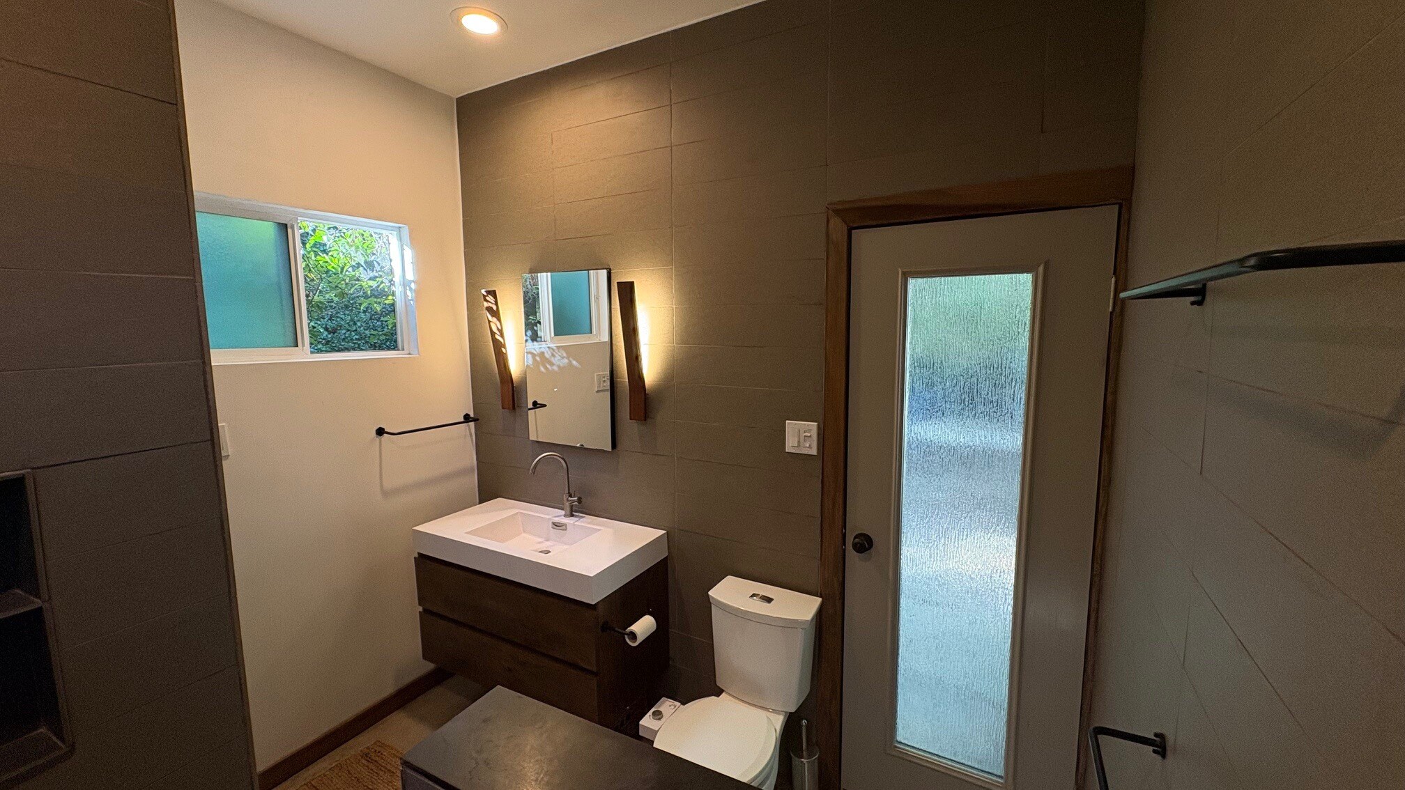 Building Photo - 851 N Ogden Dr