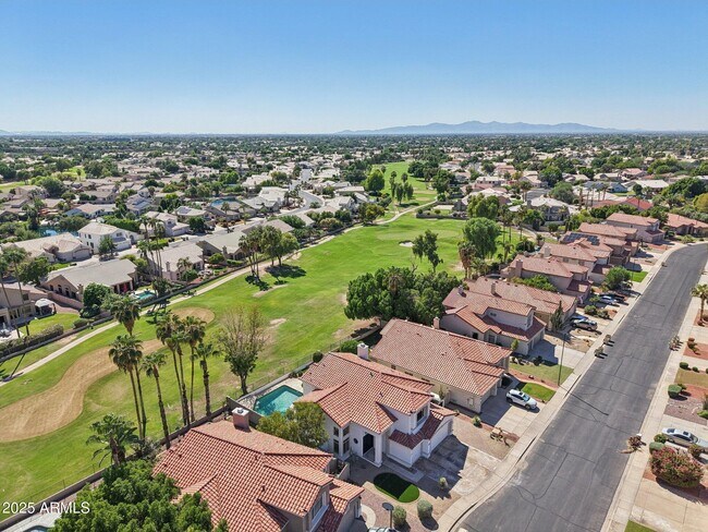 Building Photo - 5953 W Aurora Dr