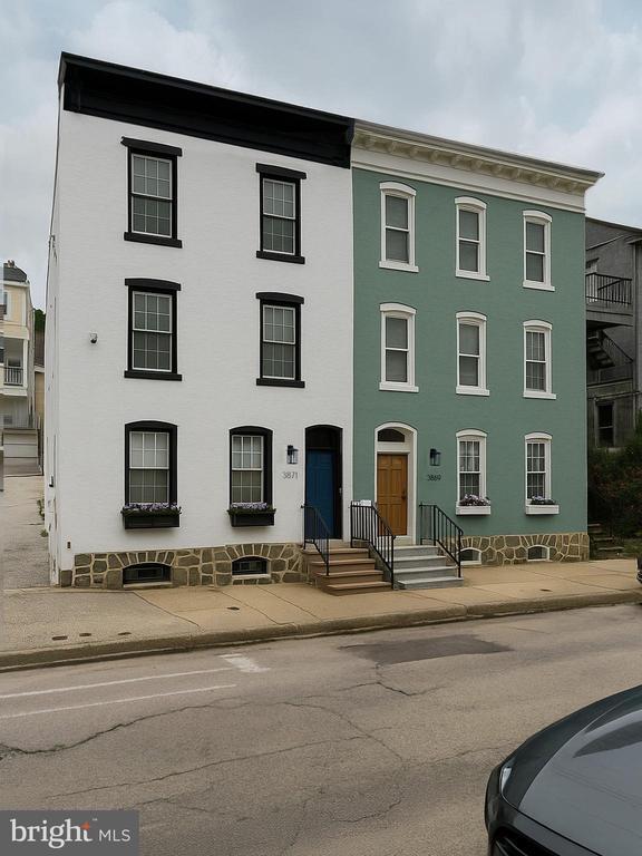Building Photo - 3871 Terrace St