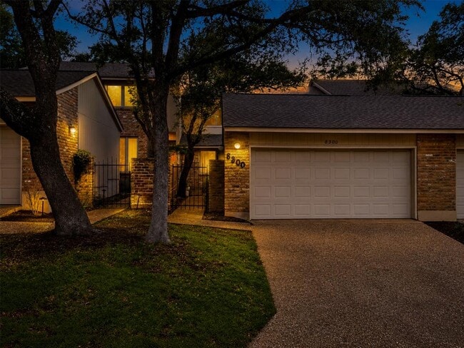 Building Photo - 8300 Summer Pl Dr
