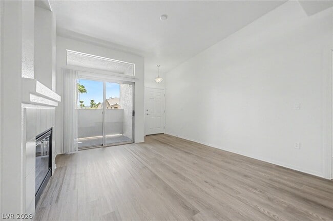 Building Photo - 8805 Jeffreys St