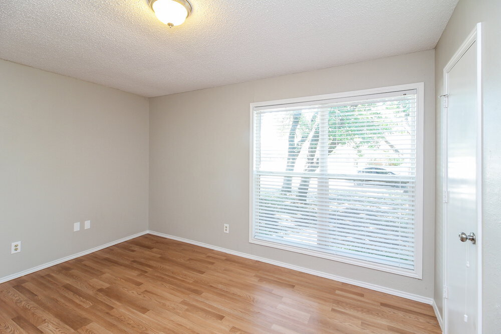 Building Photo - 6419 Twin Spruce Ct
