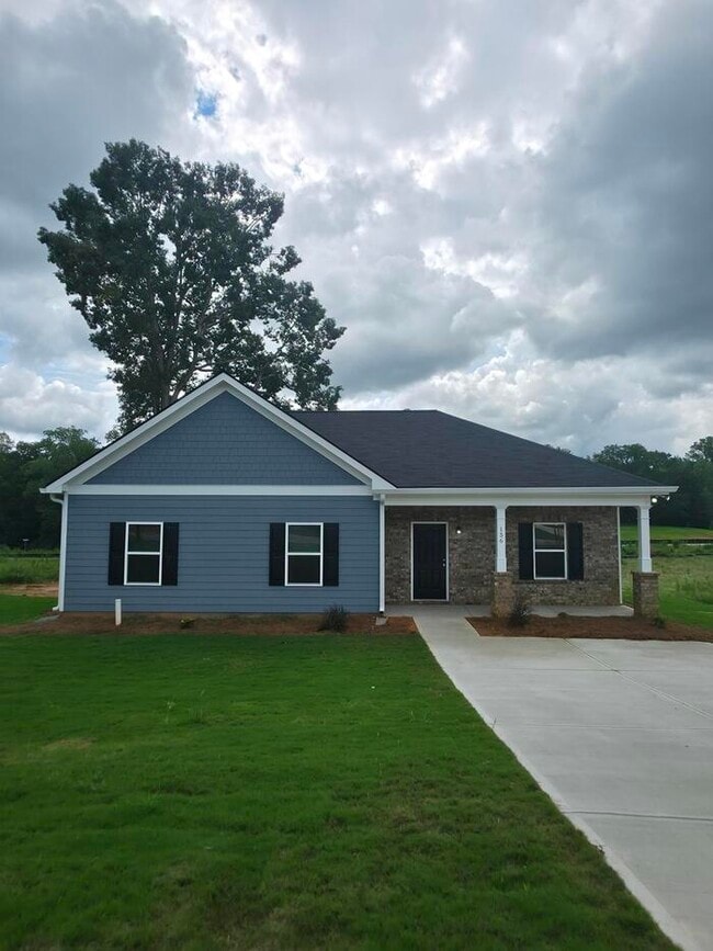 Primary Photo - 207 Charlotte Cir