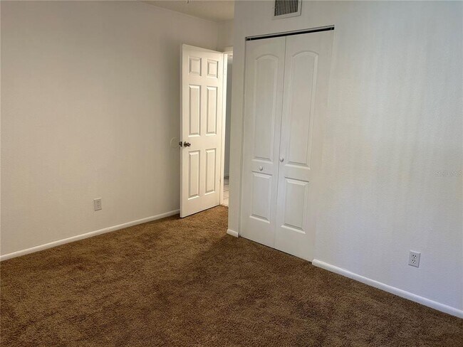 Building Photo - 1714 Foxhall Cir