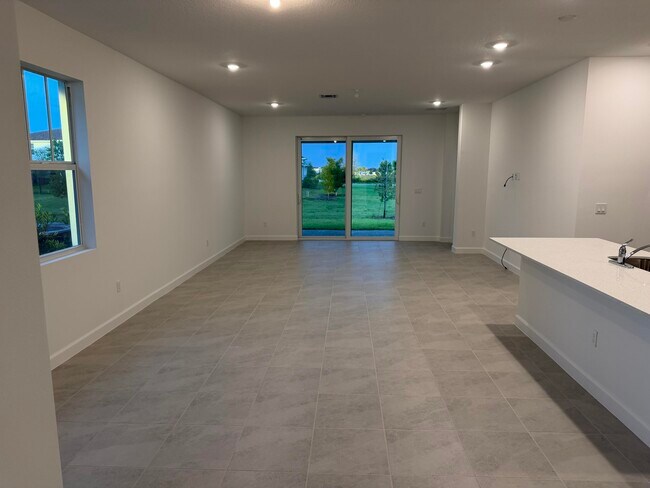 Building Photo - 1650 Pelican Post Pl