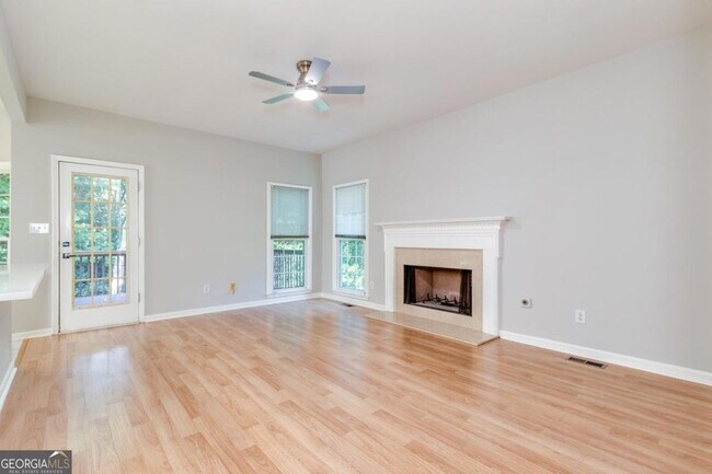 Building Photo - 3418 Rose Arbor Ct