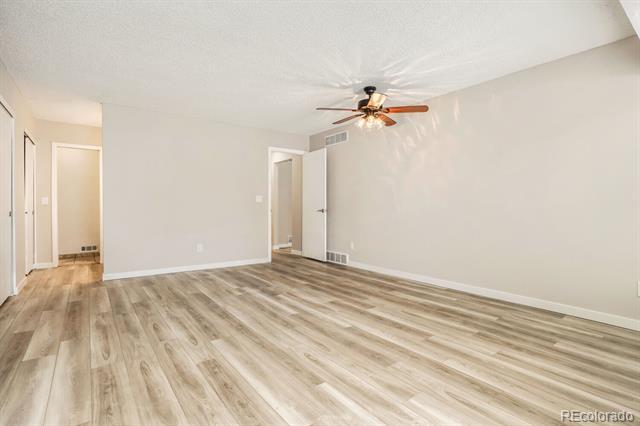 Building Photo - 11962 E Maple Ave