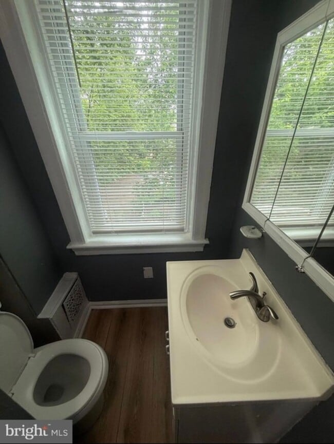 Building Photo - Newly Renovated 3 Bed, 1 bath for rent