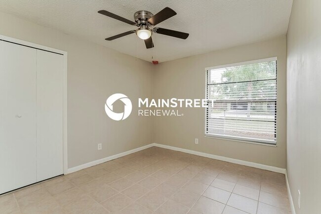 Building Photo - 3 Bedroom Pet-Friendly Home in CAPE CORAL, FL with Main Street Renewal