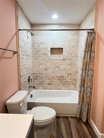 Building Photo - 6702 Windward View Dr