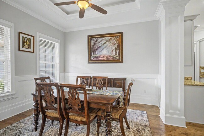 Building Photo - 7492 Sunny Mariana Ct