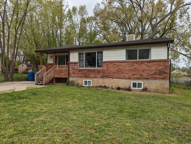 Building Photo - 3771 Orchard Ave