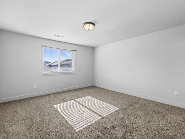 Building Photo - 4313 Vermilion Ln