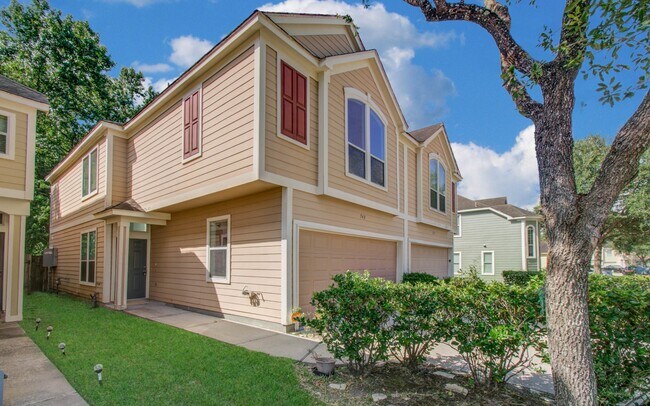 Building Photo - 743 Hallsleigh Ln