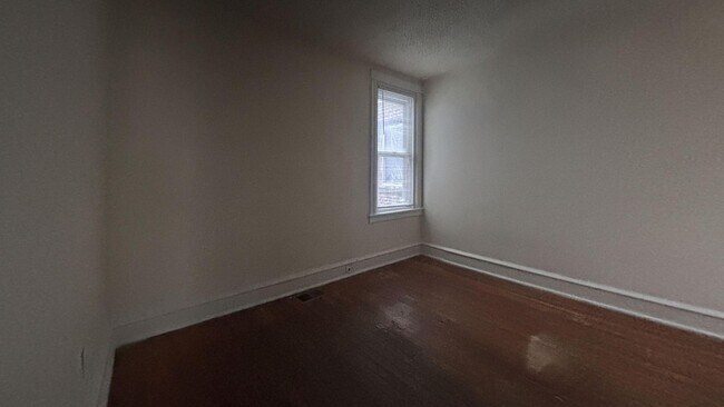 Building Photo - Charming 3-Bedroom Traditional Row Home in Philadelphia