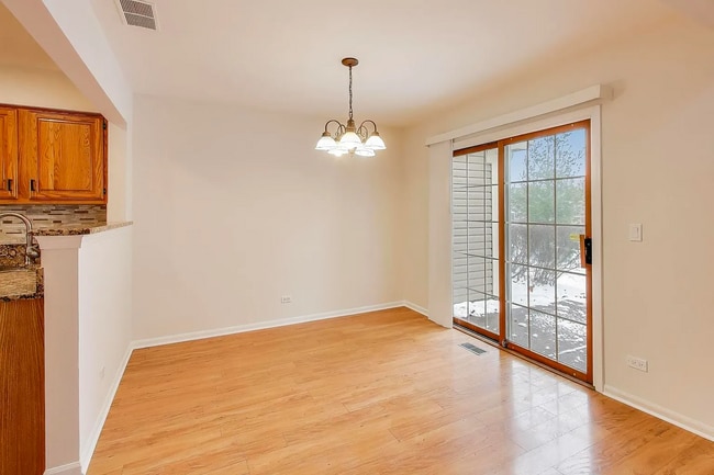 Building Photo - 716 Clover Hill Ct