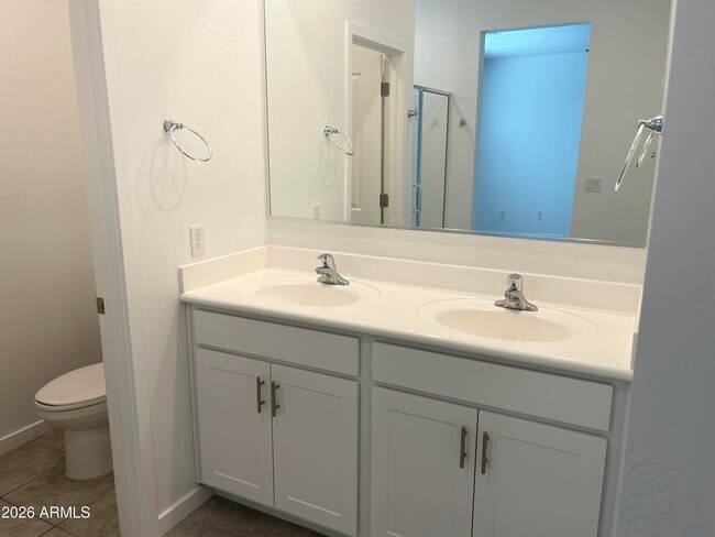 Building Photo - 19915 W Badgett Ln