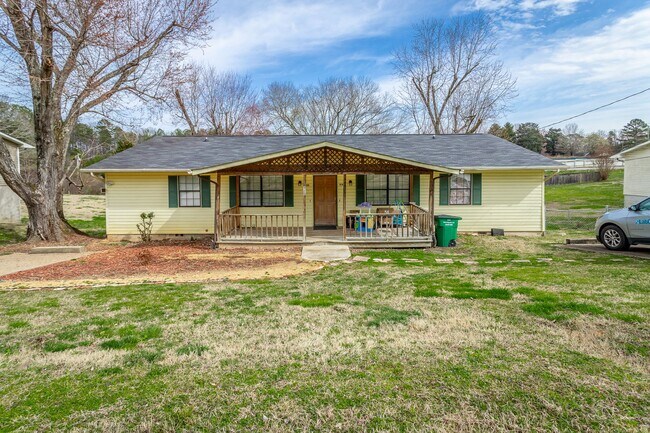 Building Photo - 420 Smitherman Rd