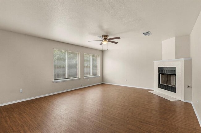 Building Photo - 8731 Minot Cir