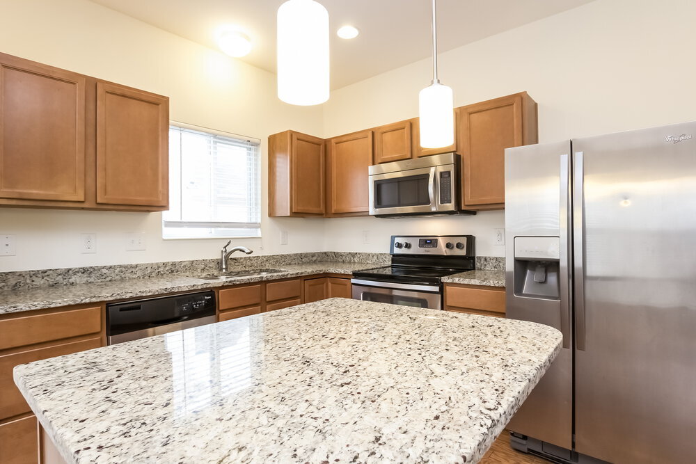 Building Photo - 1577 Shire Village Dr