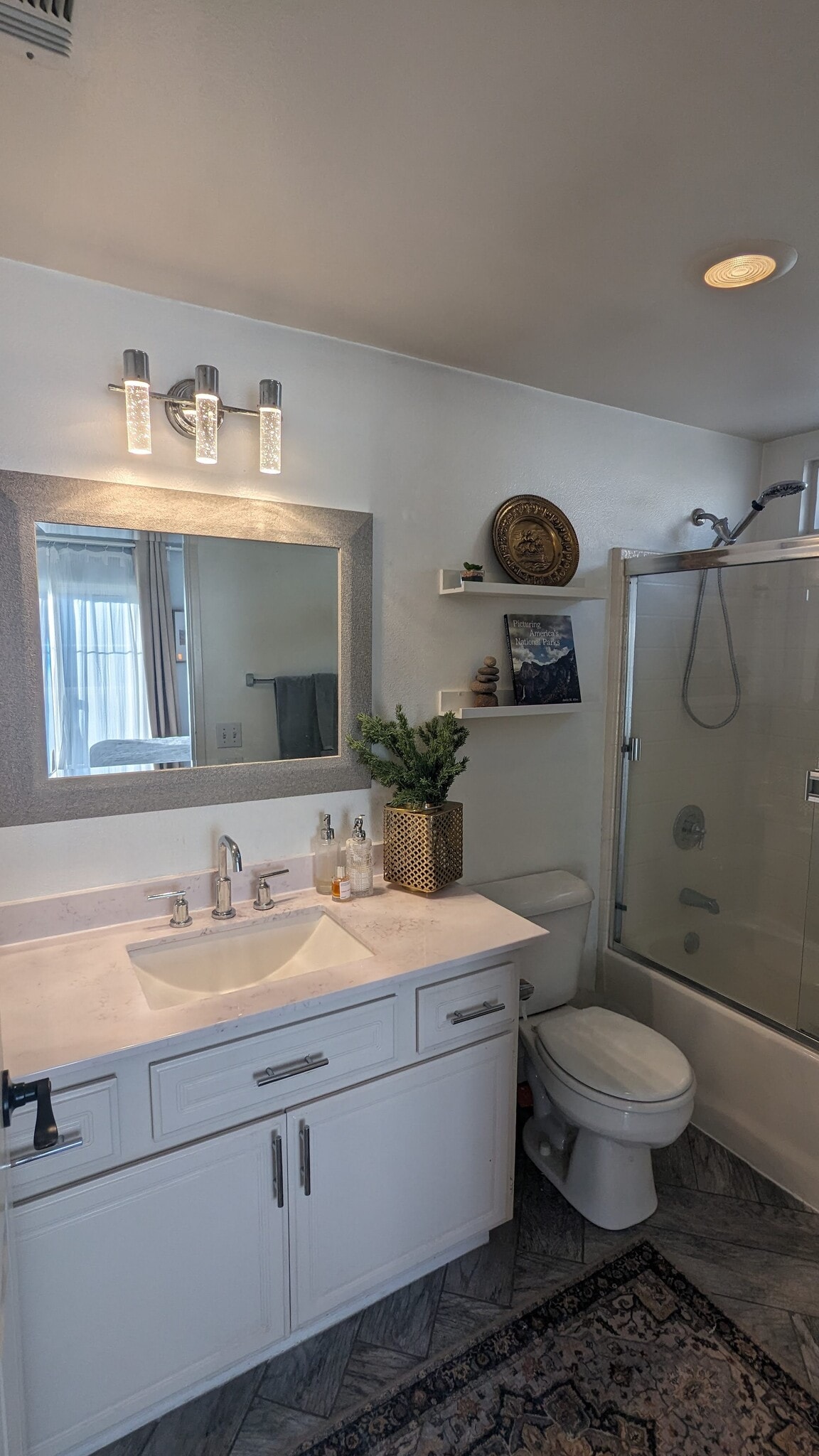 2nd Bathroom - 1554 Plymouth Ln