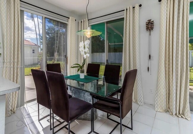 Building Photo - 1120 NW 179th Ave