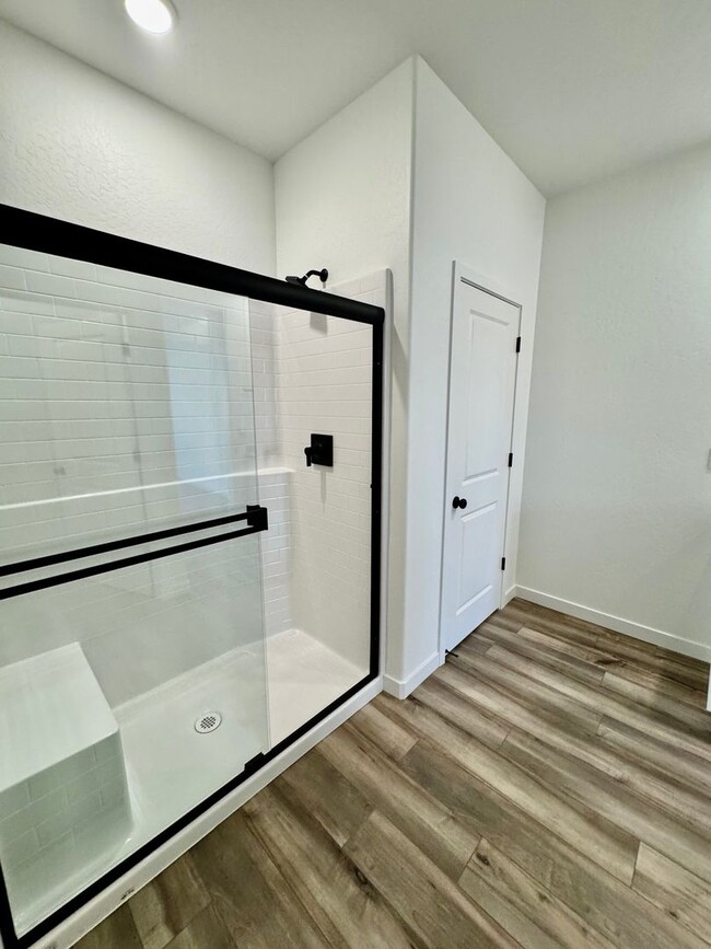 Building Photo - REDUCED!!! Brand New 4 Bedroom, 2 Bath Hom...
