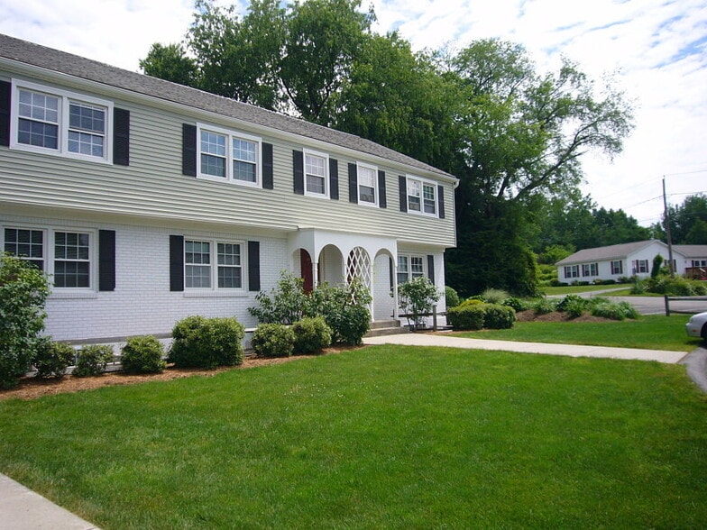 exterior - 24 Hobart Ln