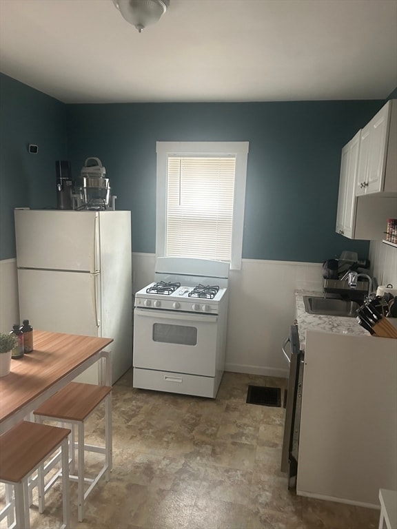 Building Photo - 41 Sheffield Rd