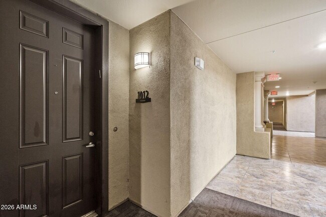 Building Photo - 7601 E Indian Bend Rd