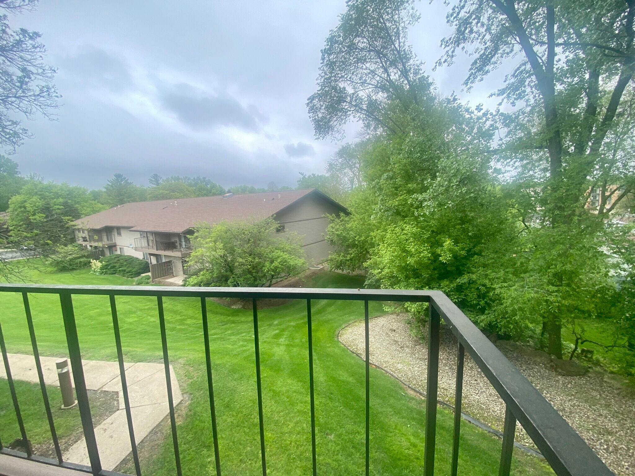 Building Photo - 5333 Brody Dr
