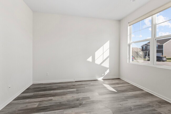 Building Photo - 7882 W 105th Pl