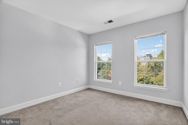 Building Photo - 14637 Argos Pl