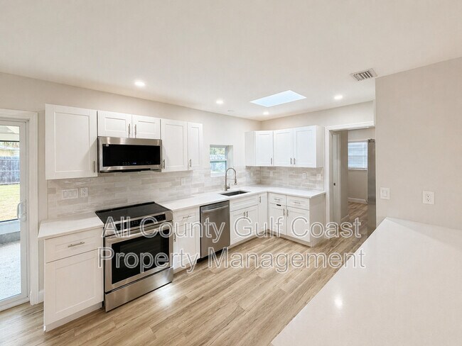 Building Photo - 219 Glen Oak Rd