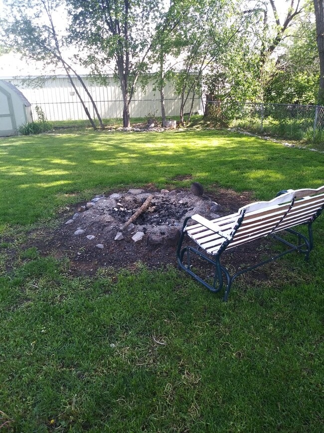 Building Photo - 3 bed 1.5 bath mobile