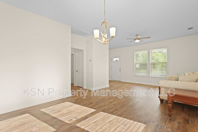 Building Photo - 2254 E Gwinnett St