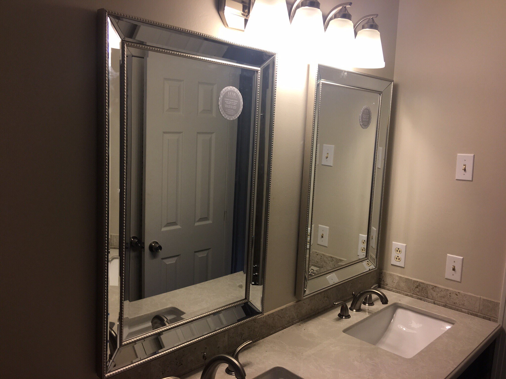 Master bathroom. - 665 Harpeth Bend Dr