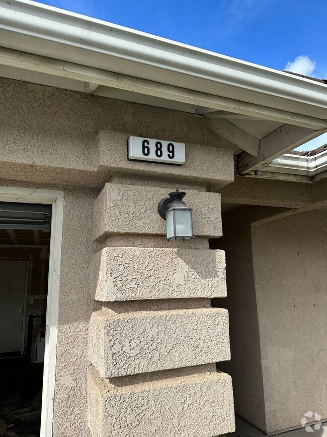 Building Photo - Four Bedroom Two Bathroom Home for Rent