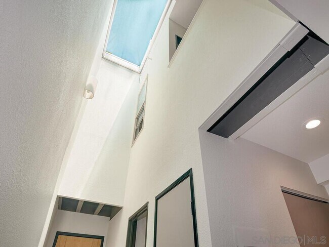 Building Photo - ***GENERAL RENTAL APPLICATIONS***