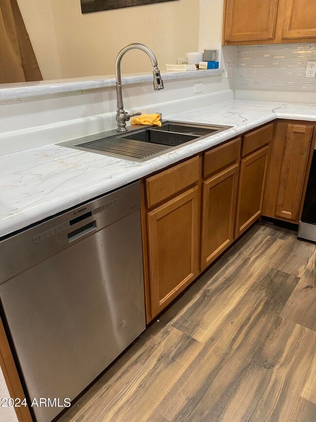 Building Photo - 1886 E Don Carlos