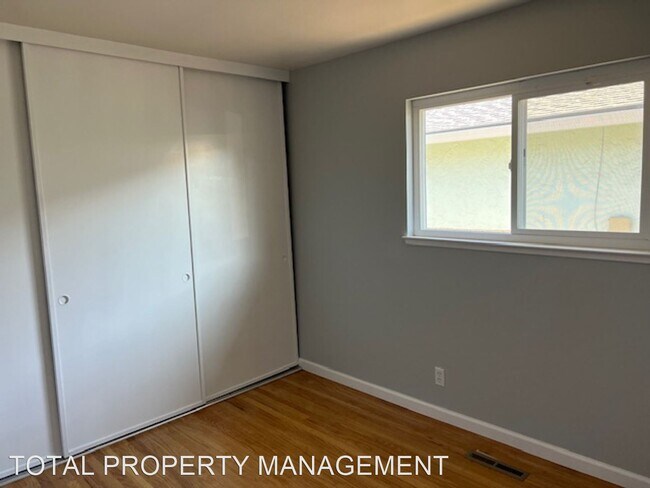 Building Photo - 3 br, 2 bath House - 6247 RAINBOW DR