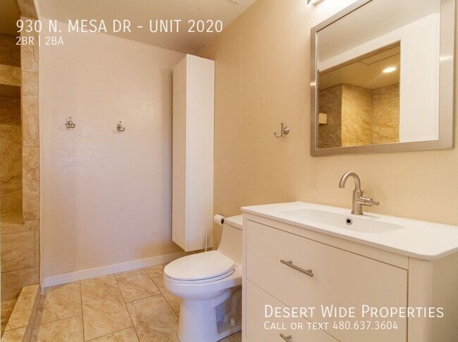 Building Photo - 930 N Mesa Dr