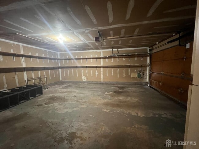 Building Photo - 89 Gate House Ln