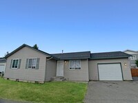 Building Photo - Beautifully Renovated Single Level Home in...