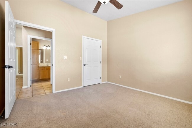 Building Photo - 6171 Starlight Dr